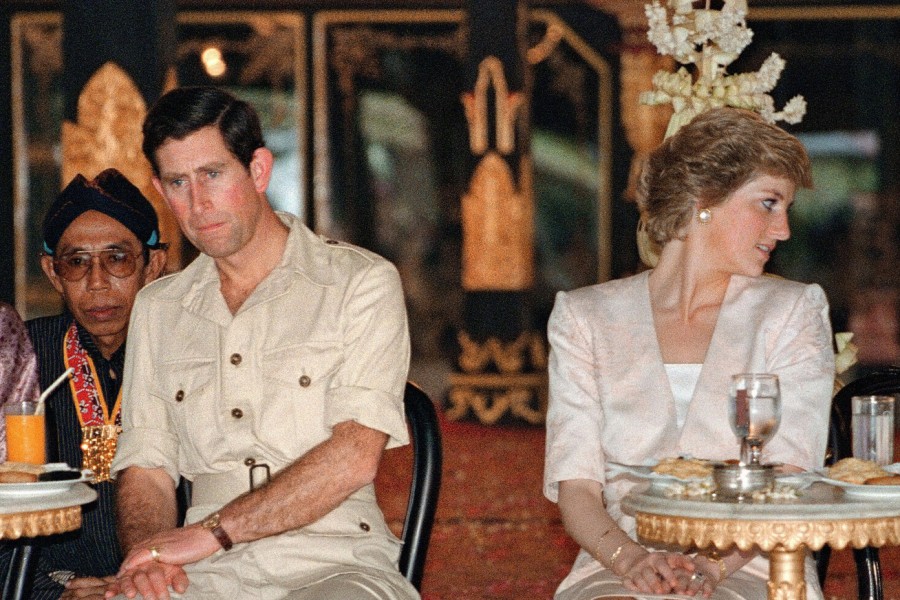 Szörnyű dolog derült ki Diana és Károly nászútjáról!